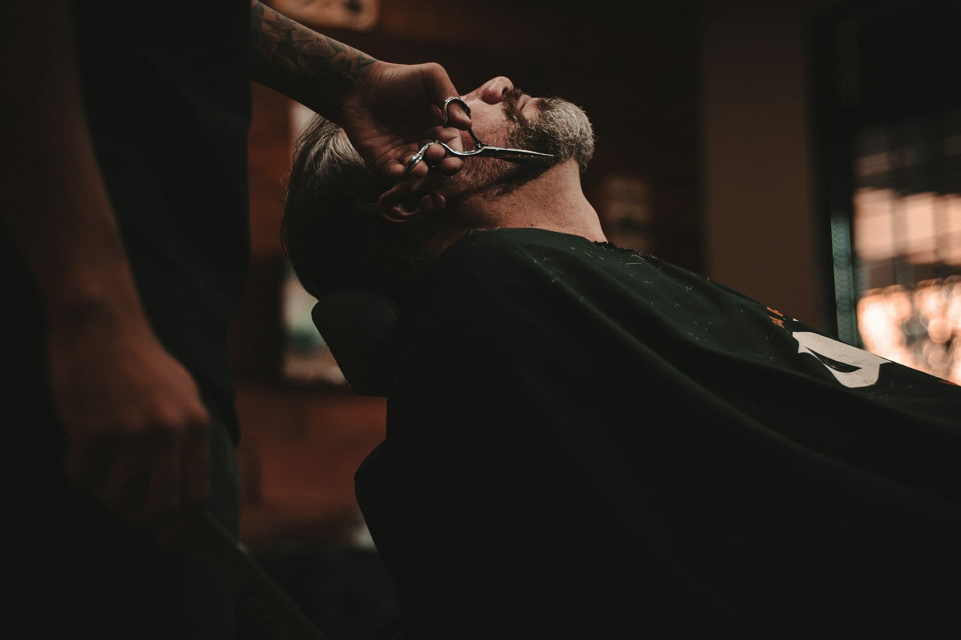 Beard grooming at KING'S Barbershop